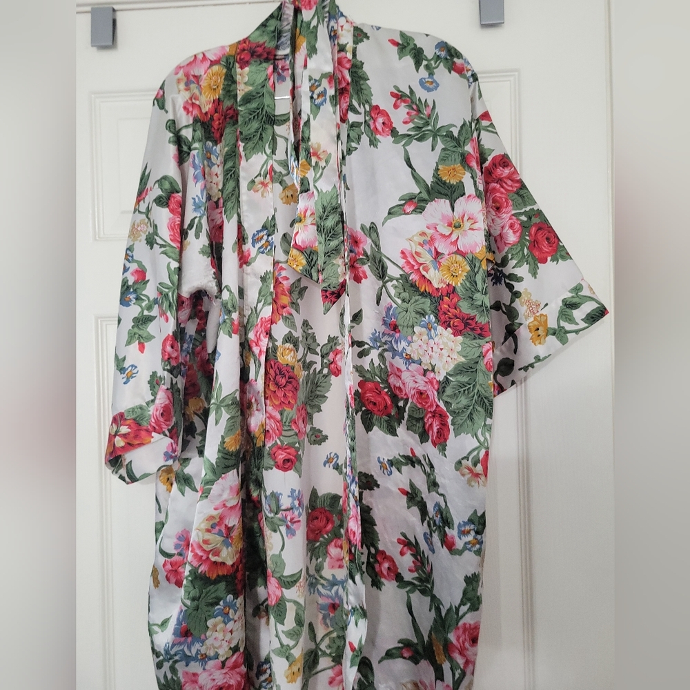 Sedu Vintage 100% Polyester Short Floral Kimono Bathrobe With Belt One Size